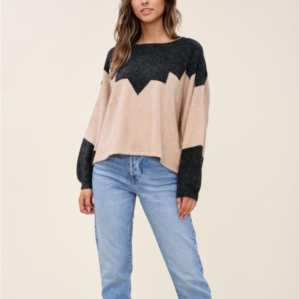 NWT Soft Geo Pattern Sweater